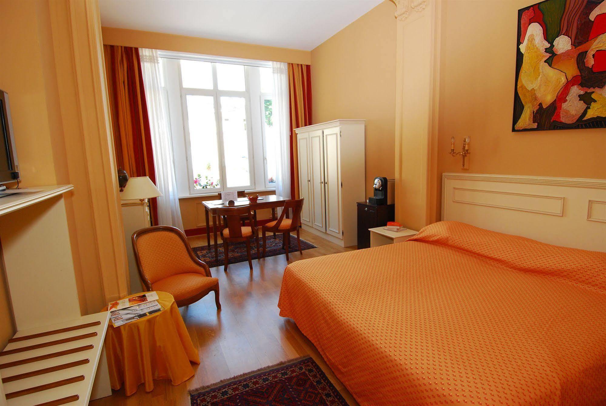 Ermitage Bouquet Hotel Rouen Eksteriør billede