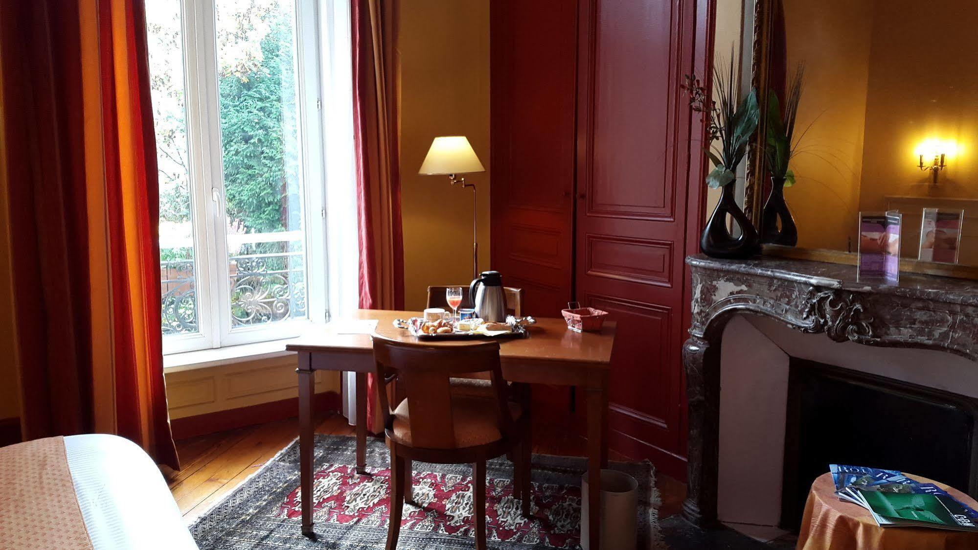 Ermitage Bouquet Hotel Rouen Eksteriør billede