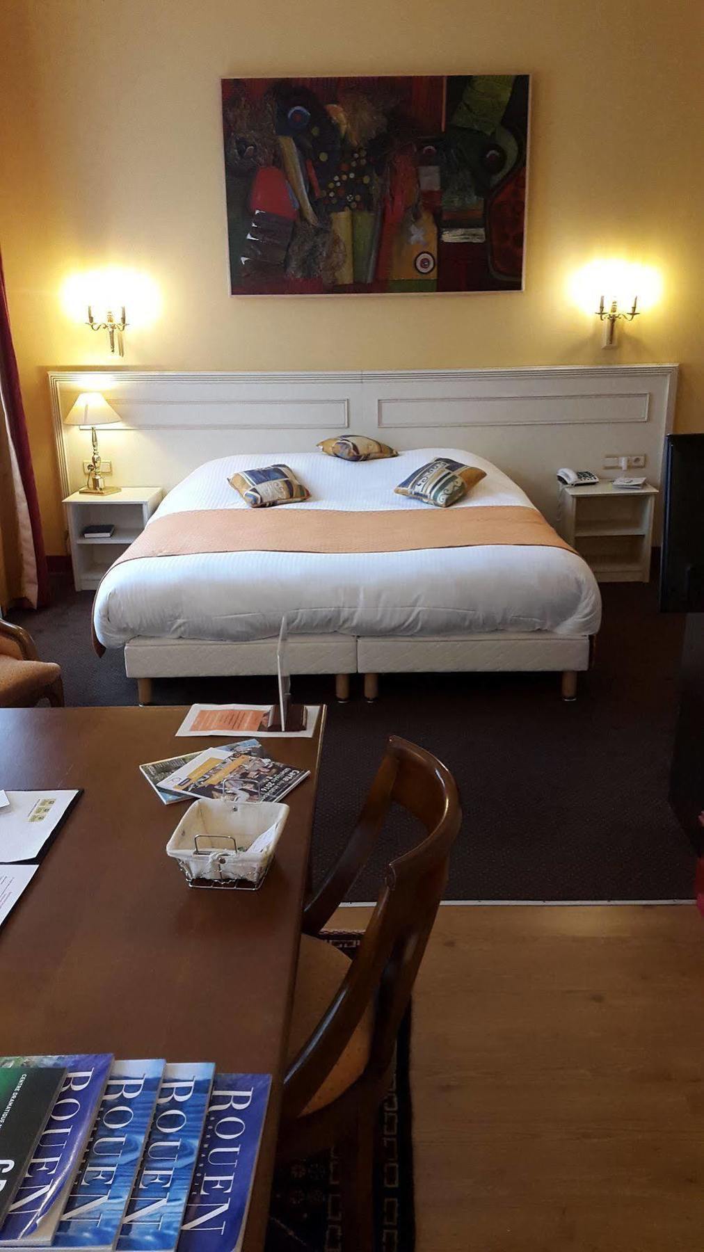 Ermitage Bouquet Hotel Rouen Eksteriør billede