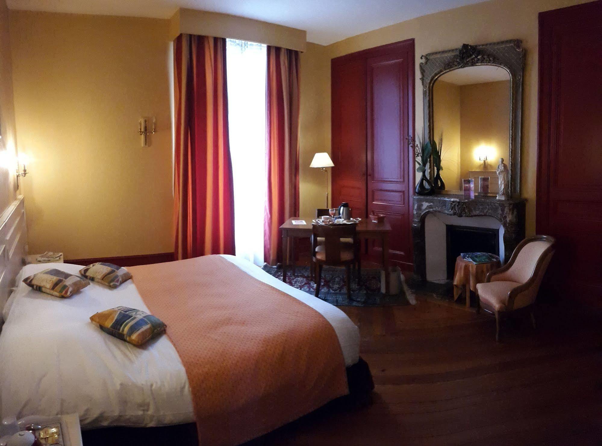 Ermitage Bouquet Hotel Rouen Eksteriør billede